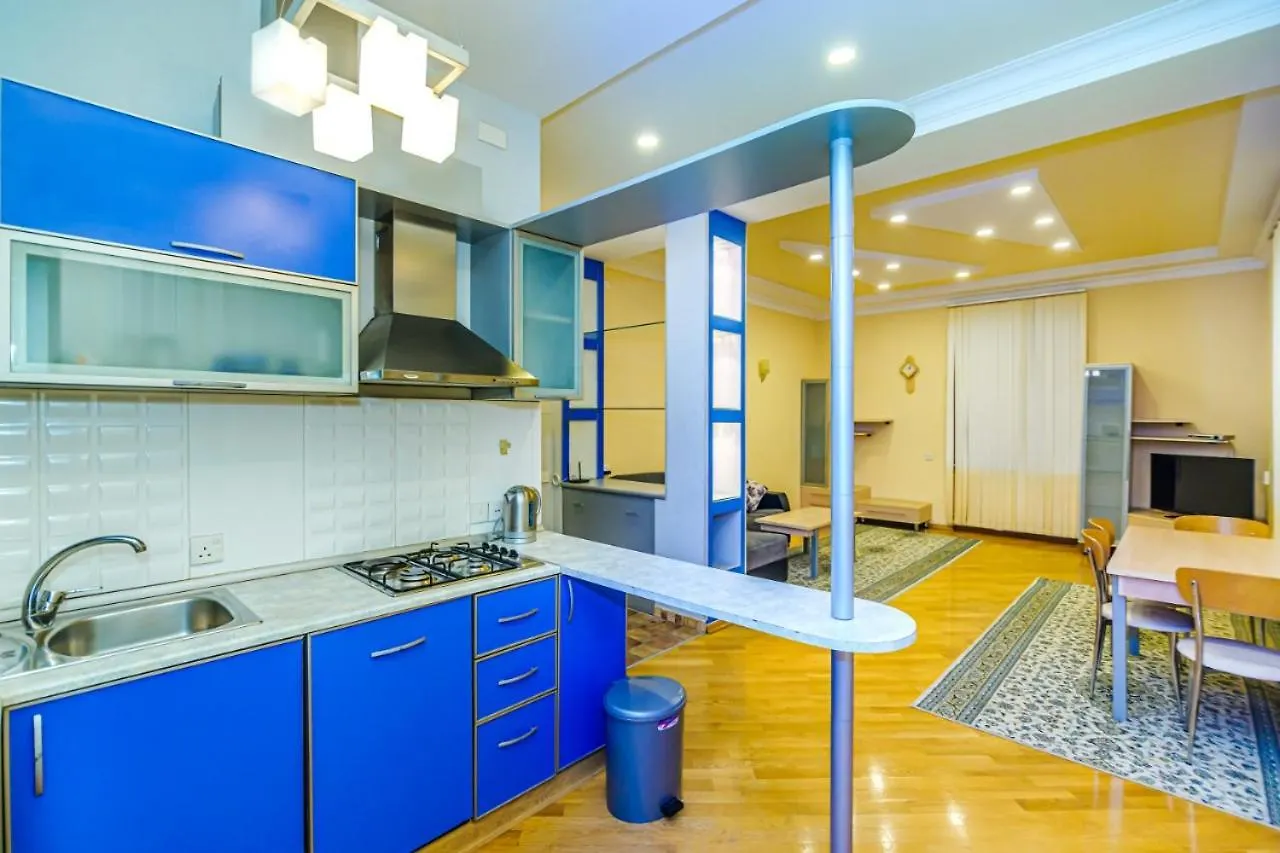 Apartment Mc Donalds In The Nizami Street Baku Azerbaïdjan