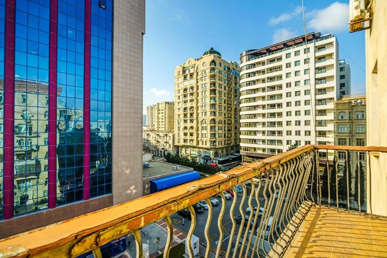 Apartment Mc Donalds In The Nizami Street Baku 0*,  Azerbaïdjan